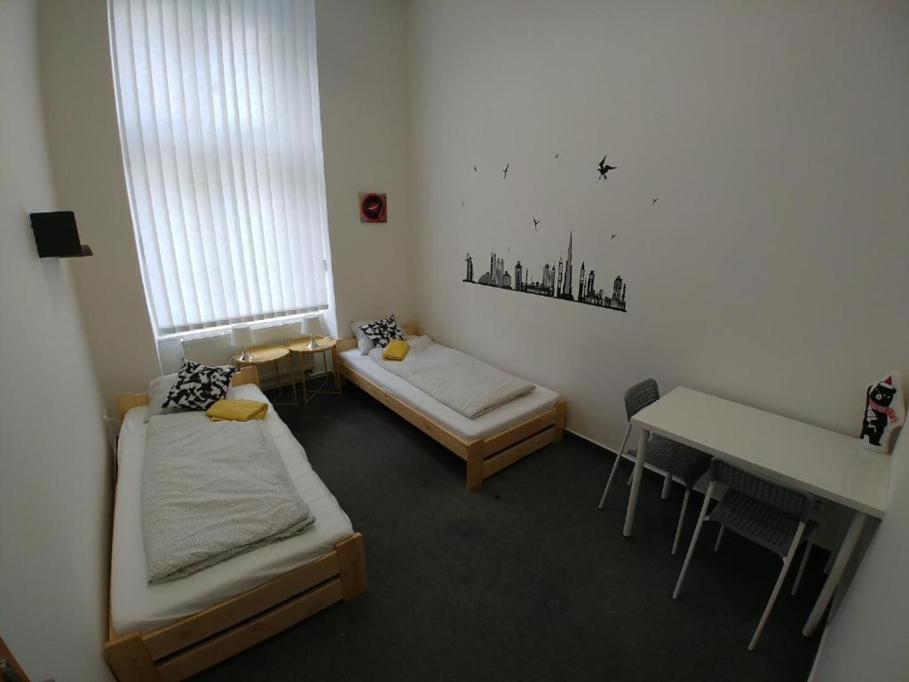 Apatrhostel Brno Брно Экстерьер фото